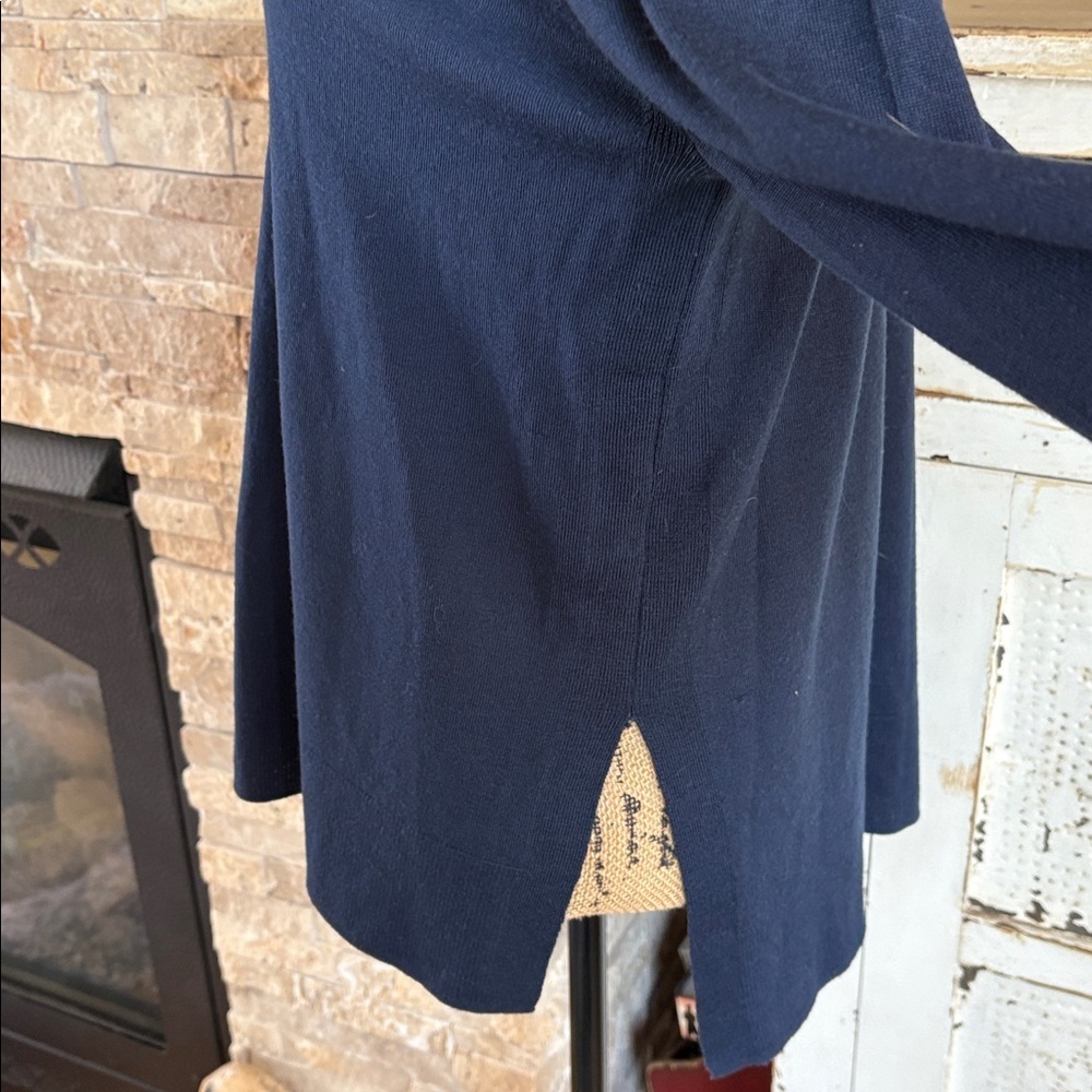 J. Crew 100% merino wool navy blue v-neckline flare sleeve hi lo sweater - Picture 7 of 16